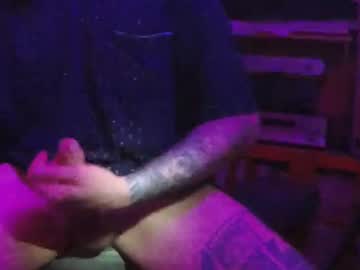 Tattoogun Chaturbate stream image from April 27, 2025