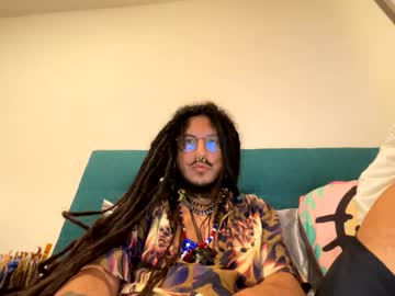 Testboii33 Chaturbate stream image from April 27, 2025