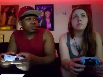 Evanschris2048 Chaturbate stream image from April 27, 2025