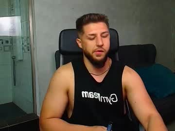 Titanrook Chaturbate stream image from April 27, 2025