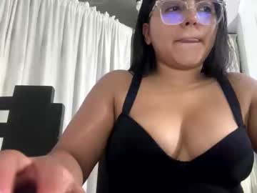Nathaly9600 Chaturbate stream image from April 27, 2025