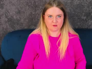 Andrea_Robinson Chaturbate stream image from April 27, 2025
