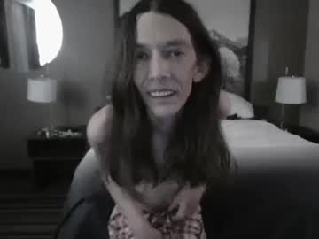 Trailertonya Chaturbate stream image from April 27, 2025