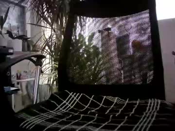 Marco01800 Chaturbate stream image from April 27, 2025