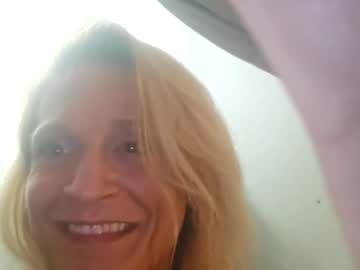 Rjeanr Chaturbate stream image from April 27, 2025