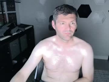 Bigbadbull01 Chaturbate stream image from April 27, 2025