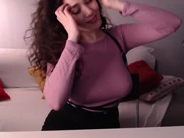 In_Yan Chaturbate stream image from April 27, 2025