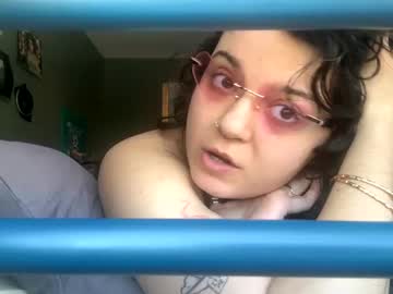 Fairyflinstonefeet Chaturbate stream image from April 27, 2025