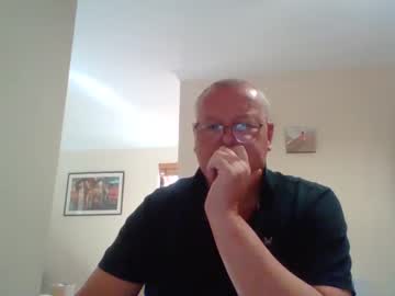 Curiousax77 Chaturbate stream image from April 27, 2025