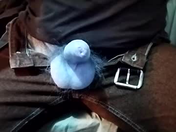 Arzach99 Chaturbate stream image from April 27, 2025