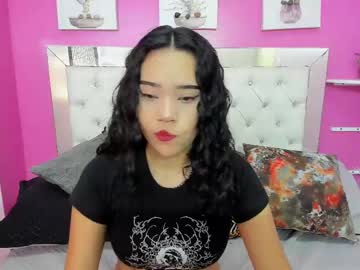Evelyn_Bakers Chaturbate stream image from April 27, 2025