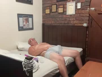 Sendit__ Chaturbate stream image from April 27, 2025