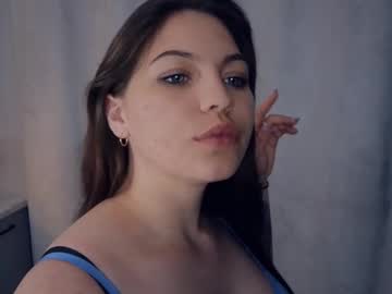 Linetteatherton Chaturbate stream image from April 27, 2025