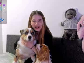 Valeriebubbles Chaturbate stream image from April 27, 2025