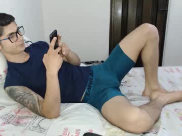 Paris_Michell Chaturbate stream image from April 27, 2025