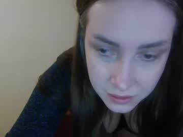 Bluemoon9850 Chaturbate stream image from April 27, 2025