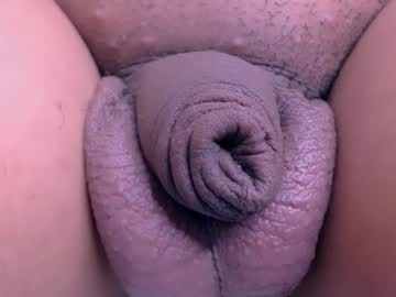Ela_Ebony03 Chaturbate stream image from April 27, 2025