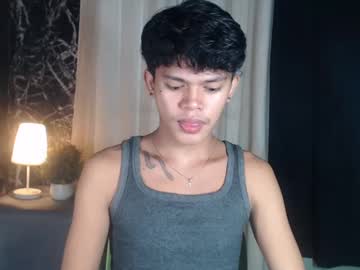 Emerald_Cummer Chaturbate stream image from April 27, 2025