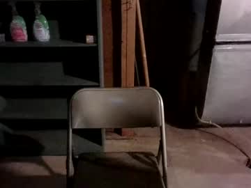 Sexyguy524664 Chaturbate stream image from April 27, 2025