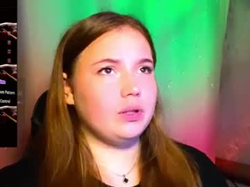 Hot_Sun_333 Chaturbate stream image from April 27, 2025