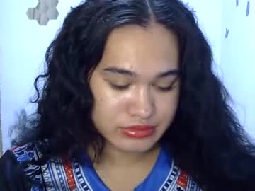 Sweet_Shantal13 Chaturbate stream image from April 27, 2025