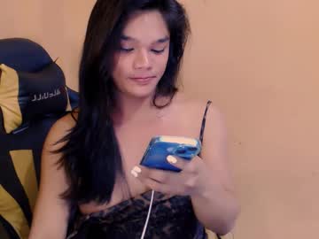 Kylieebarbie97 Chaturbate stream image from April 27, 2025