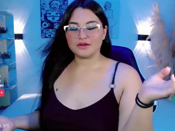 Naomi_Kiri Chaturbate stream image from April 28, 2025