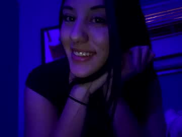 Tbabii7 Chaturbate stream image from April 28, 2025
