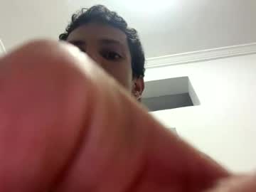 Daaniell420 Chaturbate stream image from April 28, 2025