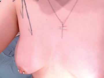 _Sylvia Chaturbate stream image from April 28, 2025