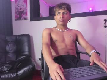 The_Weed_Guys Chaturbate stream image from April 28, 2025