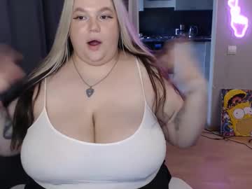 Cherryxgirlll Chaturbate stream image from April 28, 2025