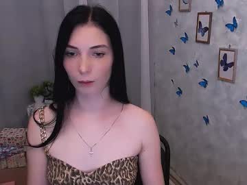 Lily_On_Fire Chaturbate stream image from April 28, 2025