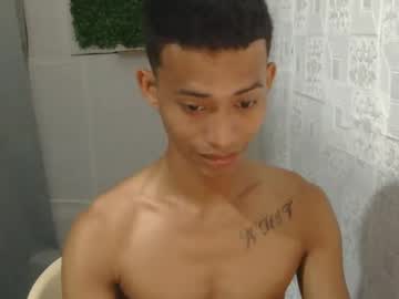 Urhotfuckingass Chaturbate stream image from April 28, 2025