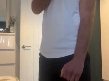Benny_Boyuk Chaturbate stream image from April 28, 2025