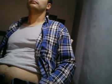 Dumout33 Chaturbate stream image from April 28, 2025