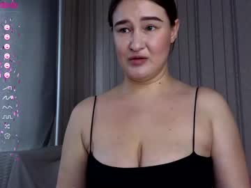 Selenaababy Chaturbate stream image from April 28, 2025