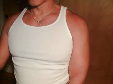 Luvzjerkingoff Chaturbate stream image from April 28, 2025
