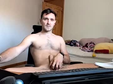 Rugbyboy94 Chaturbate stream image from April 28, 2025
