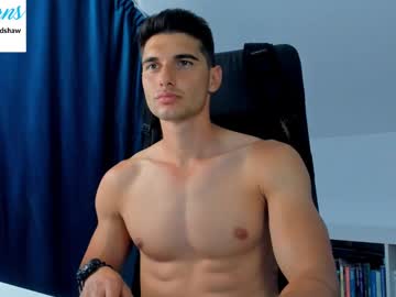 Jaredshawnew Chaturbate stream image from April 28, 2025