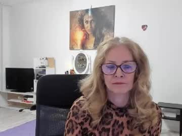 Angelkaty69 Chaturbate stream image from April 28, 2025