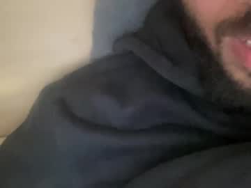 Beardeddgenius Chaturbate stream image from April 28, 2025