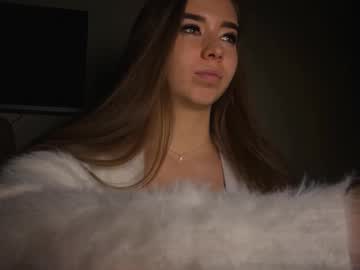 Gigglepufff Chaturbate stream image from April 28, 2025