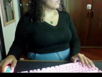 Joaninhaperversa Chaturbate stream image from April 28, 2025