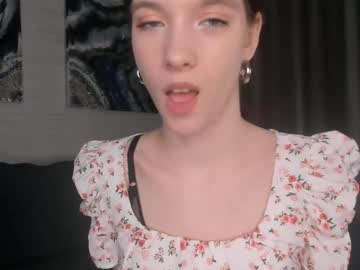 Katiecurless Chaturbate stream image from April 28, 2025
