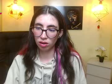 Lena_Roses Chaturbate stream image from April 28, 2025