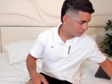 Lenoarddupont Chaturbate stream image from April 28, 2025