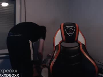 Xxxpeoxxx Chaturbate stream image from April 28, 2025