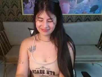Nina_Harpper Chaturbate stream image from April 28, 2025