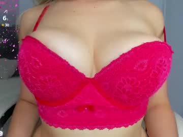 Princessagt Chaturbate stream image from April 28, 2025